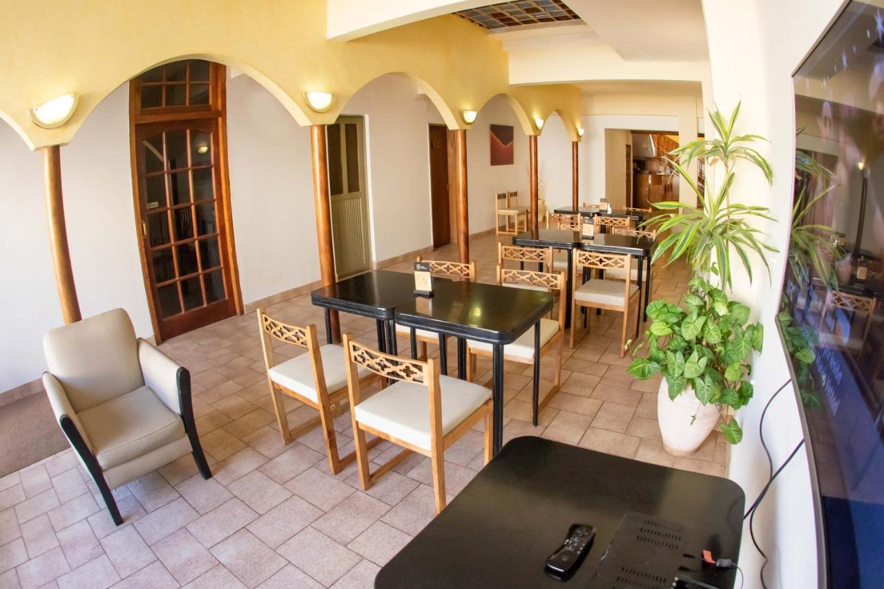 Hotel Provincia Trelew Exterior foto